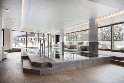 blu_hotel_natura_pool_piscina_wellness_trentino.